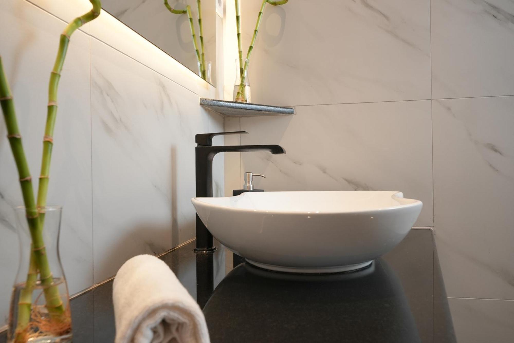 Syntagma Square, 50Sqm Nikis Luxurious Apartment Ateny Zewnętrze zdjęcie